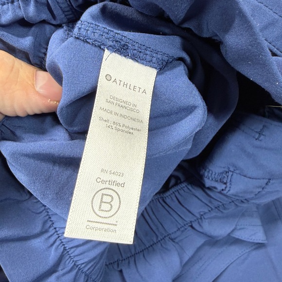 Athleta Pants Women's 12 Tall Skyline Featherweight Blue Paperbag Waist Cargo‎ - Picture 6 of 14